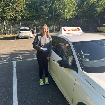 Jessica - passed her driving test in Norwich with zero driving faults after a driving crash course with The Best Intensive